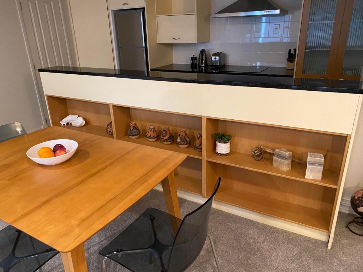 West End Precinct 2 Bedroom Apartment Close To Walkway And Ocean New Plymouth Exterior photo